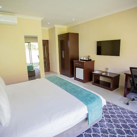 Douglas Lodge & Apartments Lilongwe Exteriér fotografie