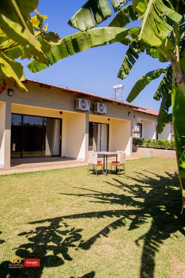 Douglas Lodge & Apartments Lilongwe Exteriér fotografie