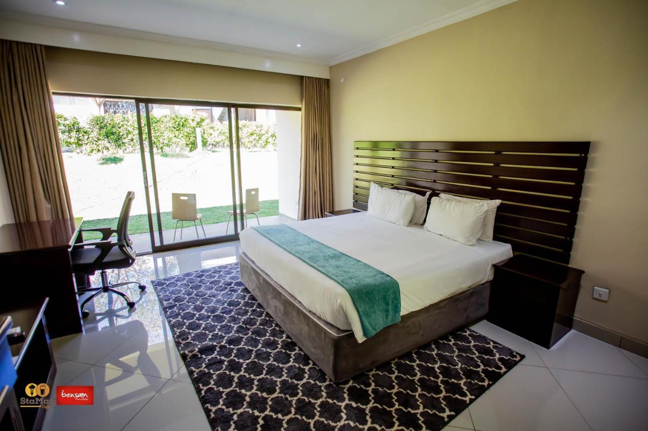 Douglas Lodge & Apartments Lilongwe Exteriér fotografie